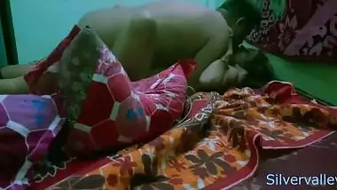 Having Sex With Office Colleague...asian Porokiya Sex !!!!