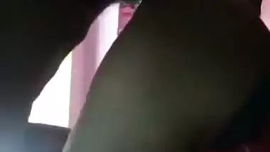 A xxx desi MMS of an amateur girl enjoying her first dick