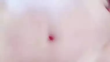 Married Indian girl shows tits but the video isn't for husband