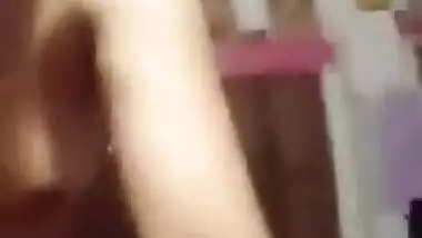 Thread Modes Indian girl divya showing her pussy