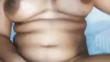 Boudi Bathing Video Record In