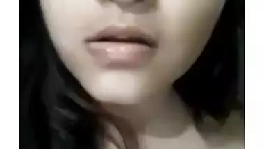 Bangladeshi Beautiful Bigboob Sexy Girl Showing Boobs