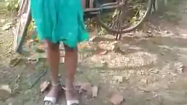 Desi Village Lover Out Door Romance With Hindi Talking 2 Clips Part 2