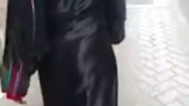 Satin Silk Aunty kundi