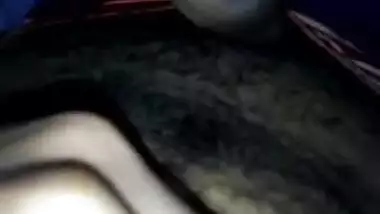 Lover makes XXX video of village girl's pussy and enjoys handjob