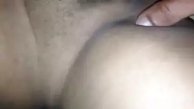 sadia sultana gashti fucking finger with boyfriend