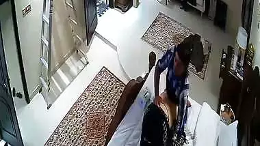 Aapa enjoys threesome sex with cousins in Pakistani porn