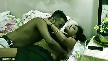 Indian collage boy secret sex with beautiful tamil bhabhi!! Best sex at saree going viral