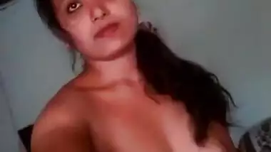 Sexually unsatisfied Desi wife looks for porn appreciation in webcamming