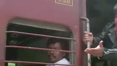 Kajol huge boobs bouncing